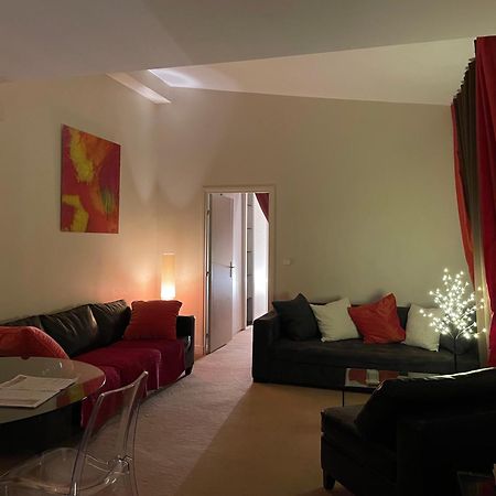 52 Clichy Bed & Breakfast - Chambre D'Hotes ปารีส ภายนอก รูปภาพ
