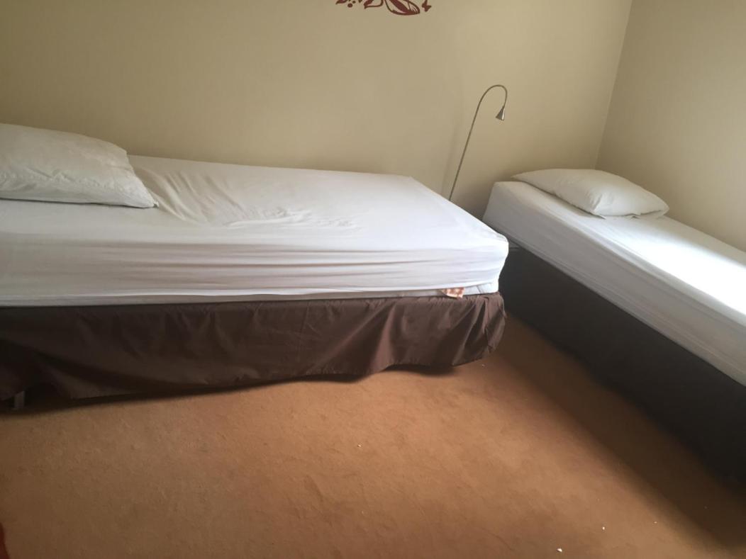 52 Clichy Bed & Breakfast - Chambre D'Hotes ปารีส ภายนอก รูปภาพ