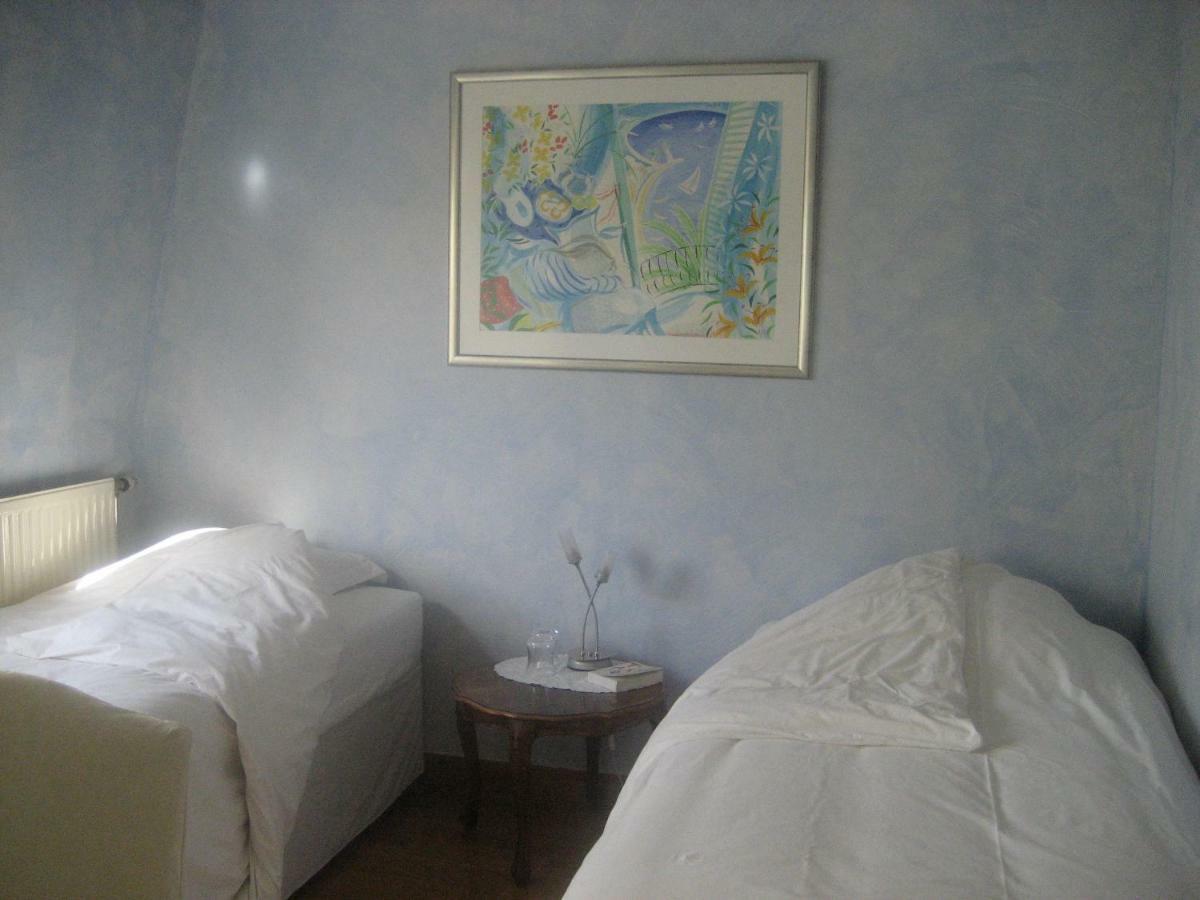 52 Clichy Bed & Breakfast - Chambre D'Hotes ปารีส ภายนอก รูปภาพ